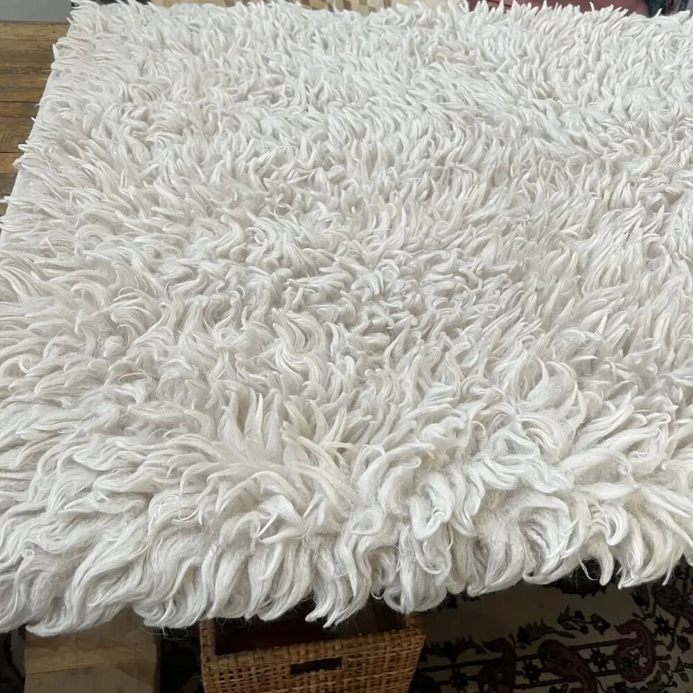 Pottery Barn Faux Fur Throw Blanket Cream 50 x 60